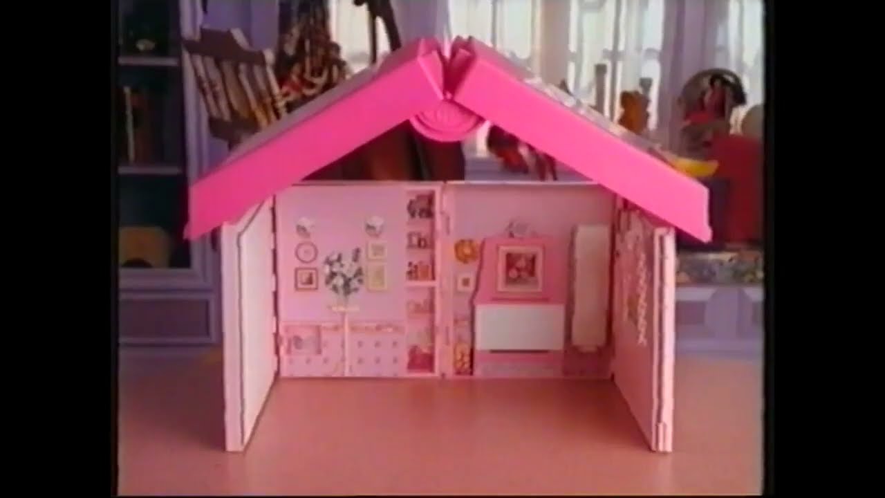 Barbie Fold N' Fun House commercial (Italian version, 1992)