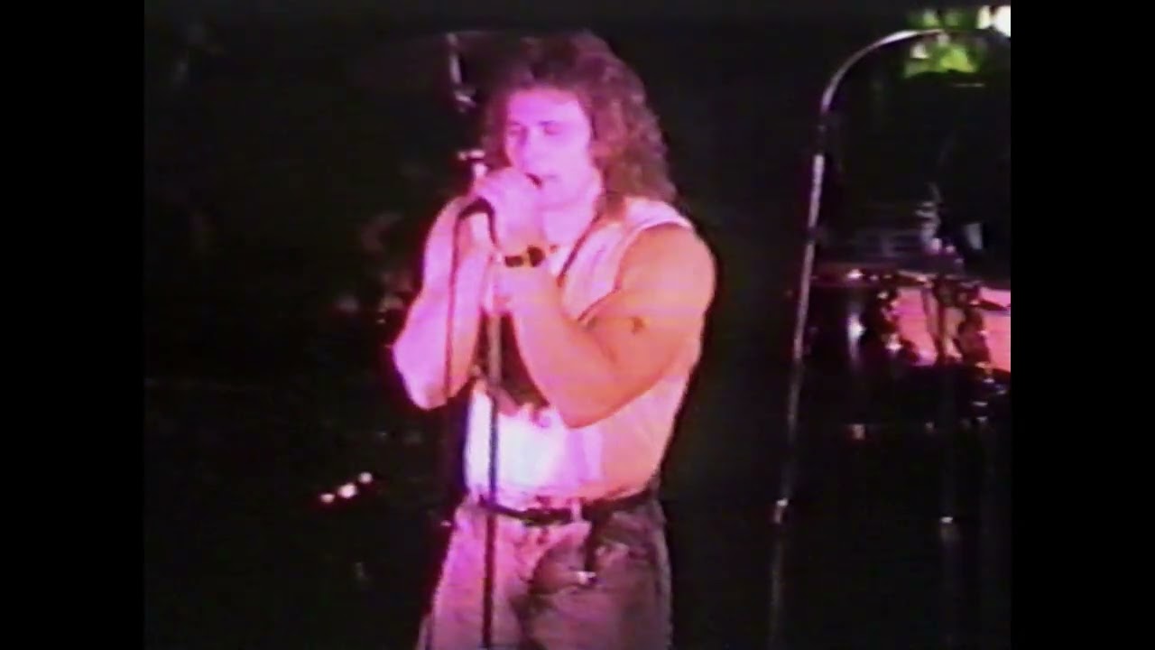 Rising Tide at Catalina Club Set 1 1990