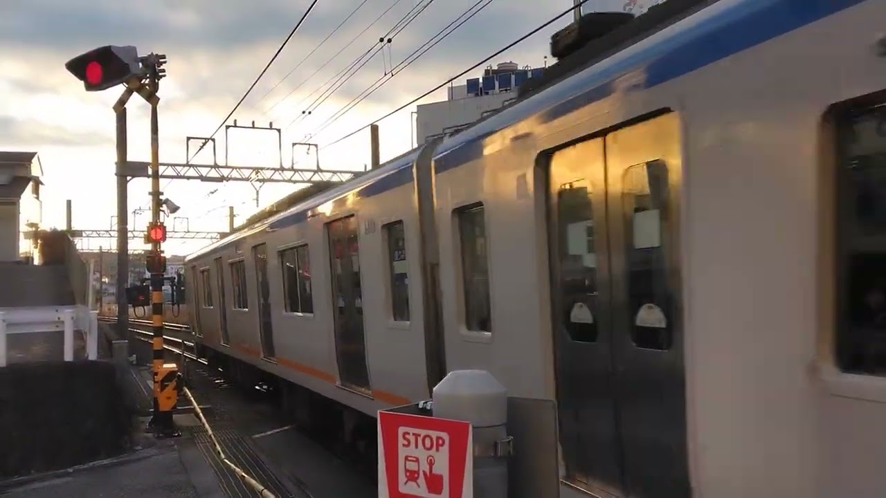 相鉄8000系8712編成快速海老名行
