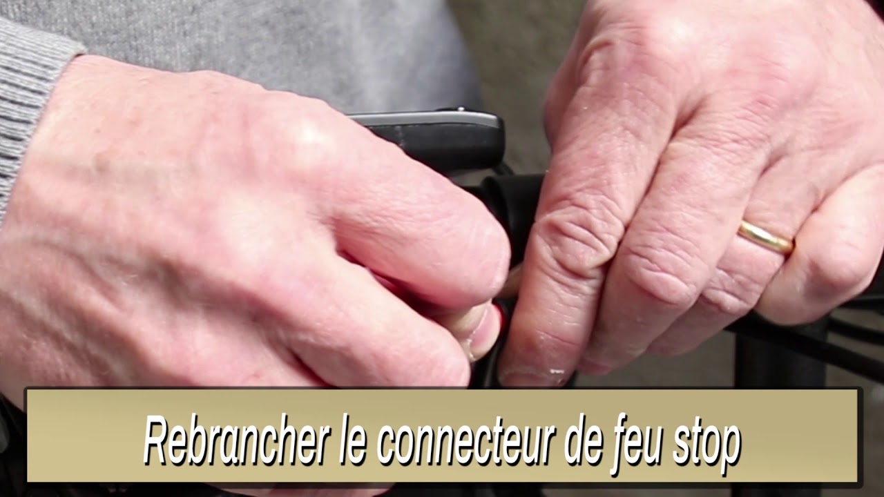 Tutoriel de réparation yeep.me 100 - Comment changer l'afficheur