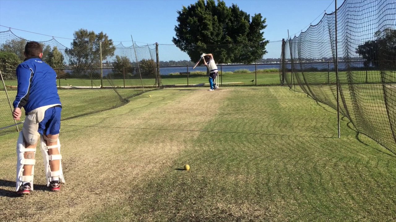 Sunday Sessions - Tom Scollay batting
