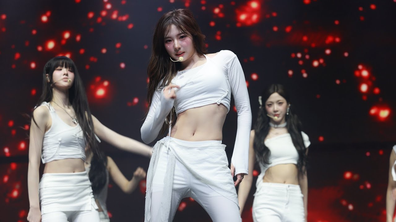 [4K] 251012 'Hit the Floor' 트리플에스 tripleS 정하연 HAYEON 직캠 fancam | @% Alpha Percent In Seoul