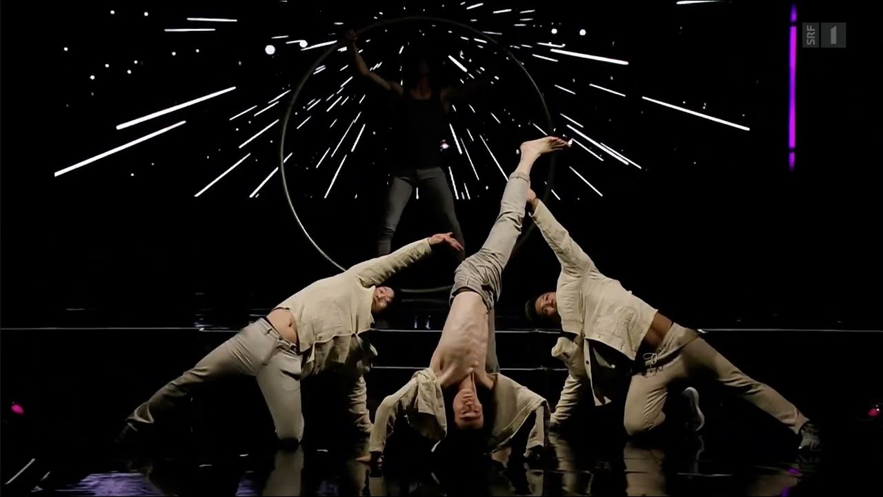 Opening Performance, Gala das Zelt by Nadine Imboden