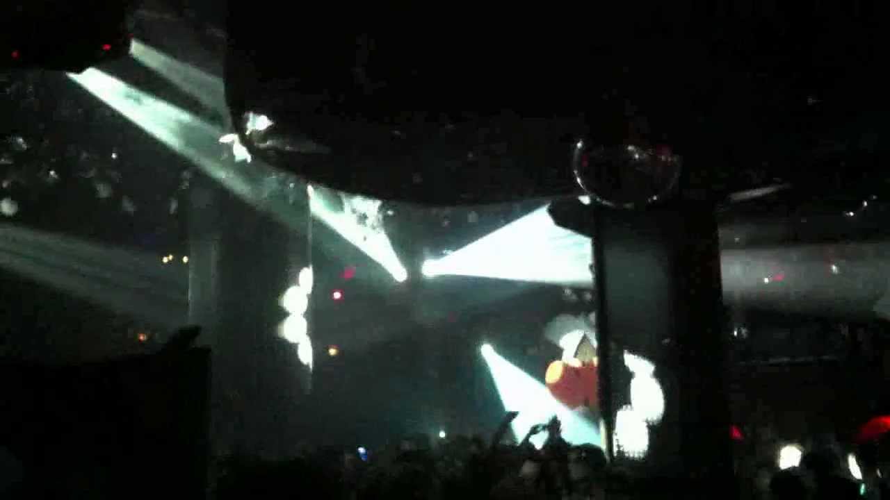Danny Tenaglia @ Pacha - Be Your Elf [12.25.11] #3 - 1HR LONG!