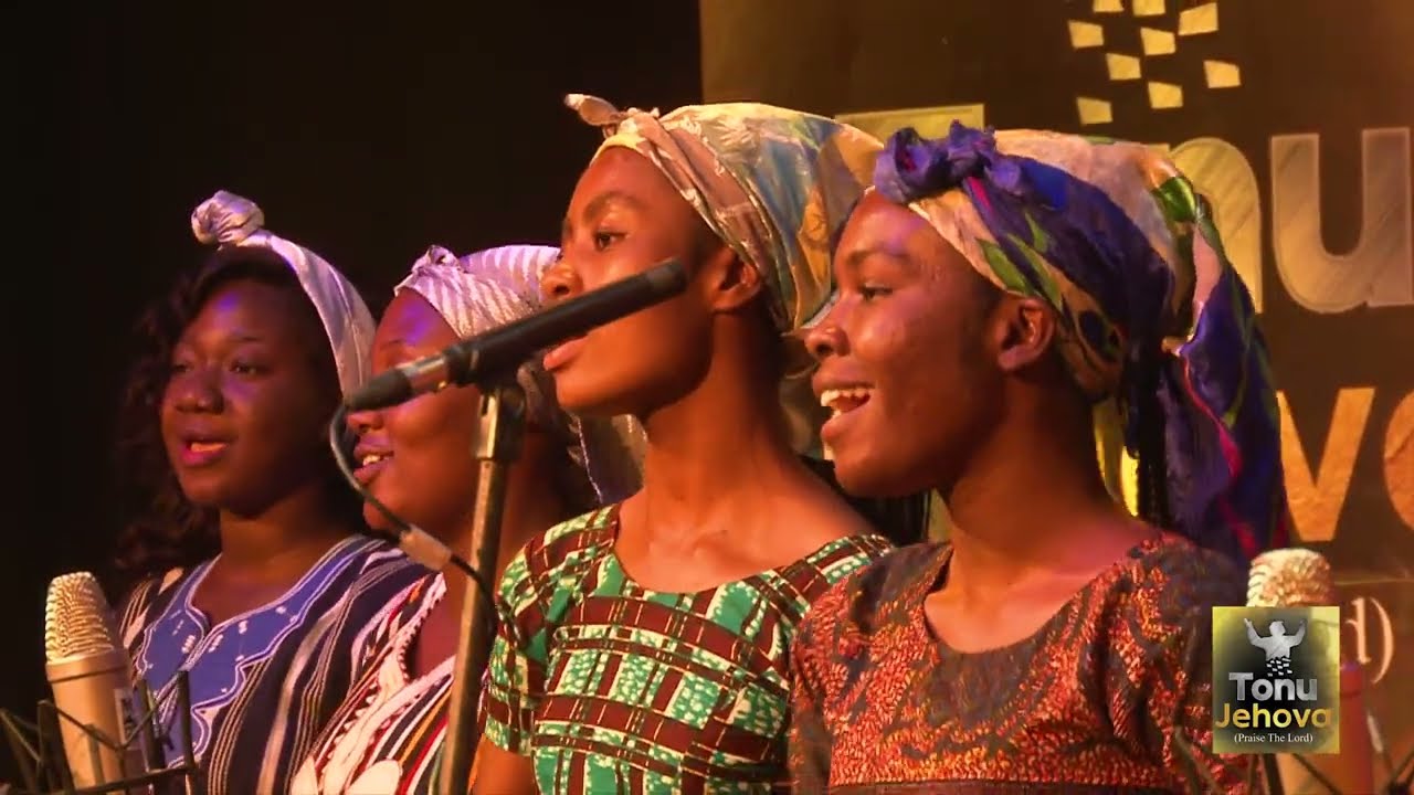 ƆMAN YI YƐ WO MAN || By Uncle Ato || Harmonized by Stephen Ekow Dougan