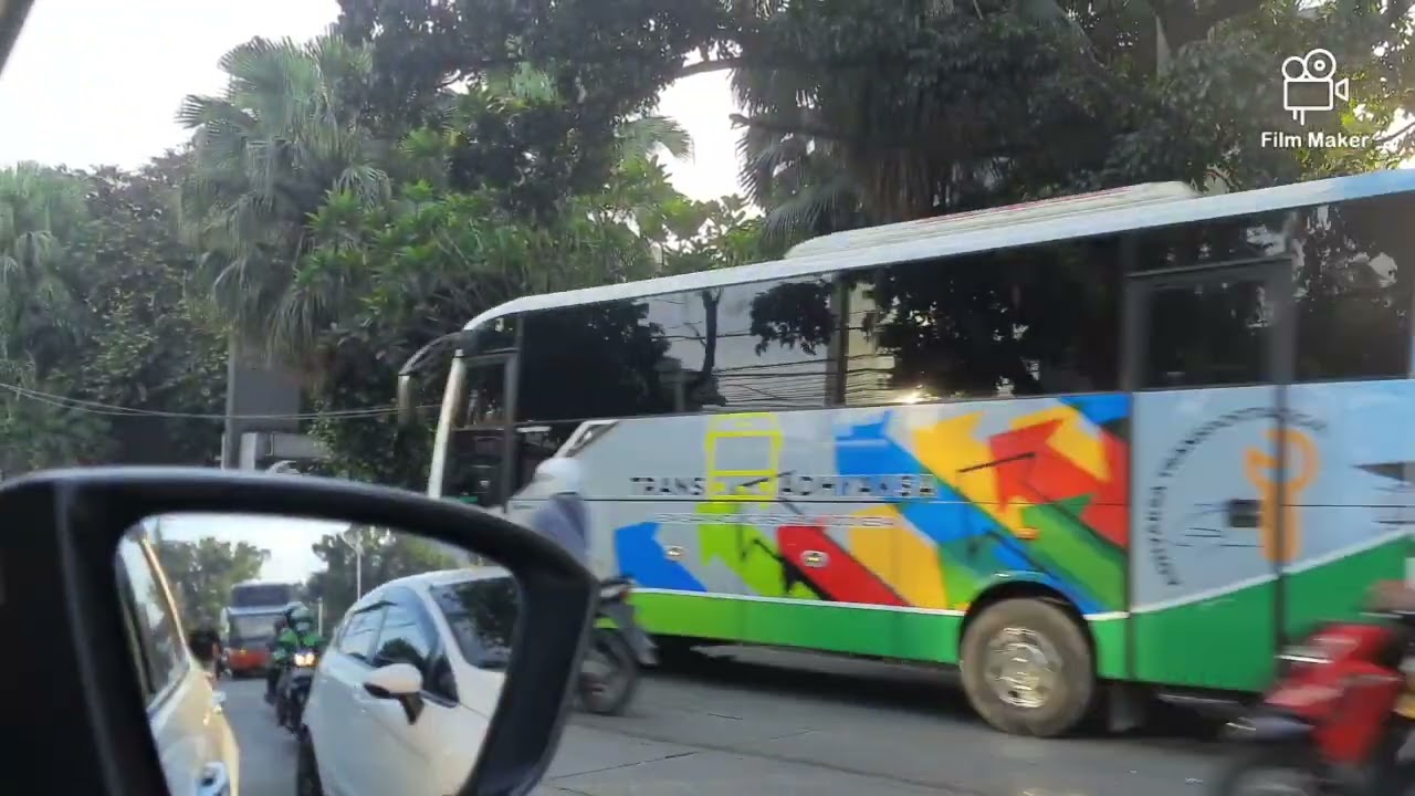 H-5 keberangkatan Bus AKAP angkatan pagi dari Terminal Pondok Pinang mulai ramai dengan para Pemudik