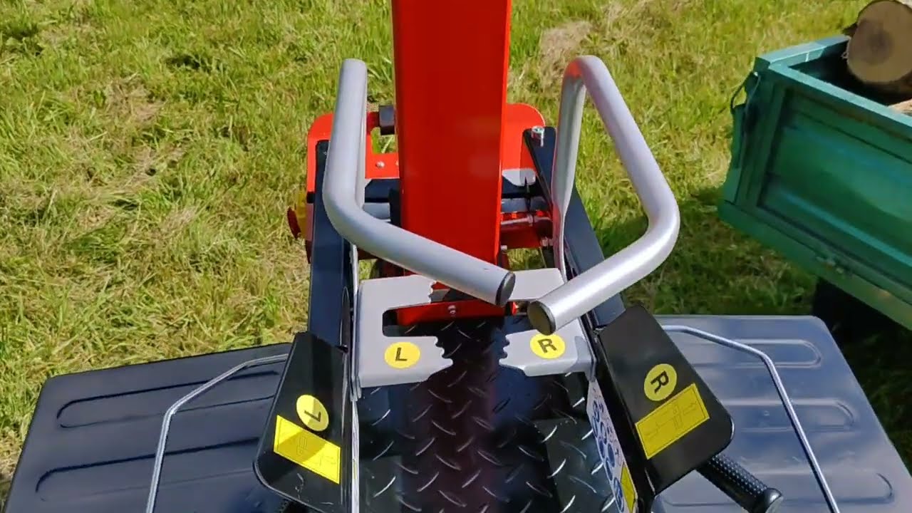 Electric Vertical Log Splitter