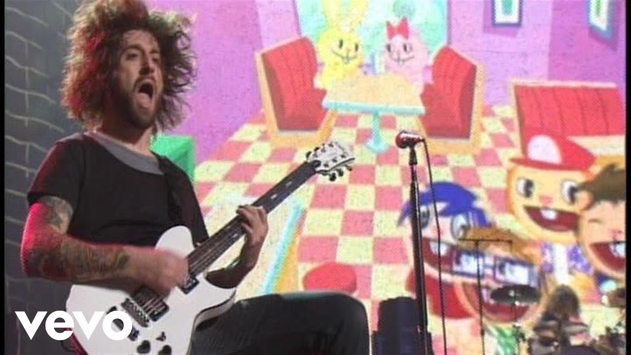 Fall Out Boy - The Carpal Tunnel Of Love (Live From UCF Arena)