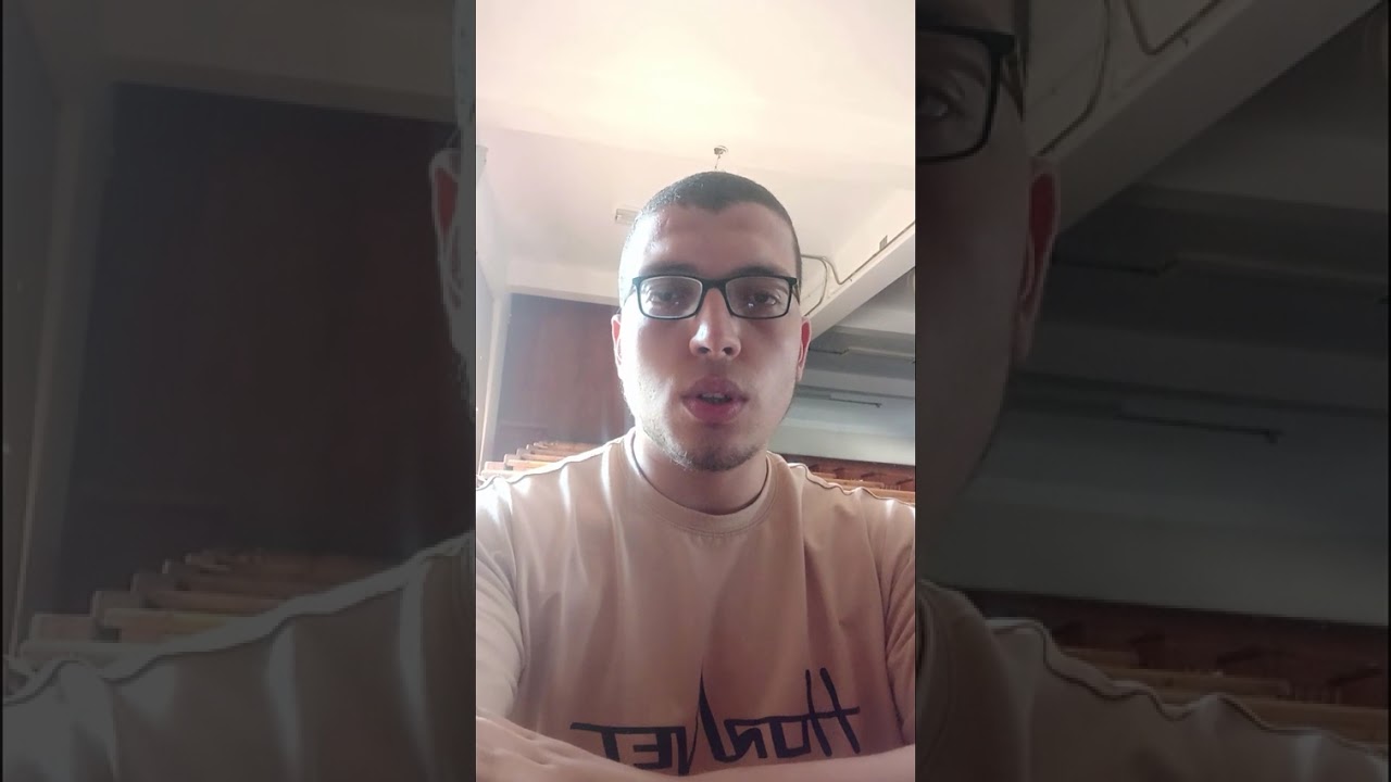تلاوة من سورة النجم | من أحد مدرجات الجامعة
