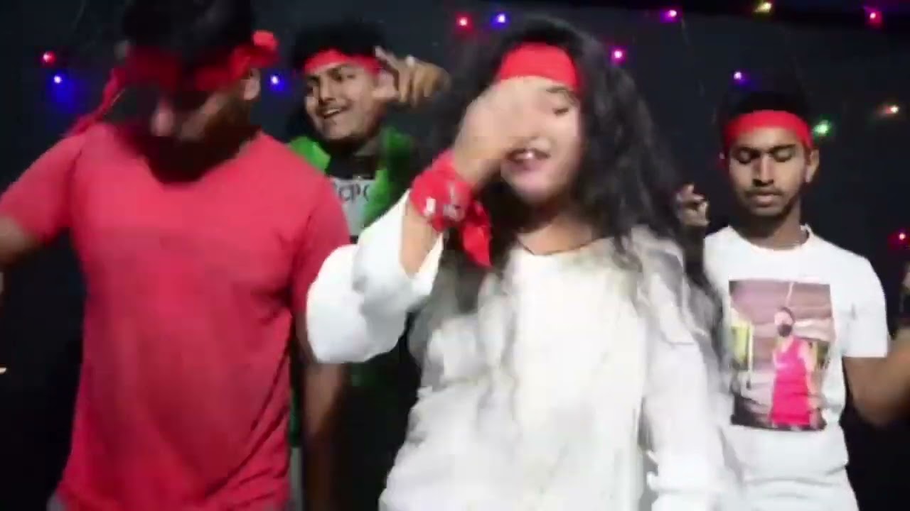 মন চইলা যায় বোগদাদীর বাড়ি ফুলবাগিছের শাড়ি গো শাড়ি আমার দয়াল চাঁদের প্রেম বাগানে আমার মুর্শিদ 