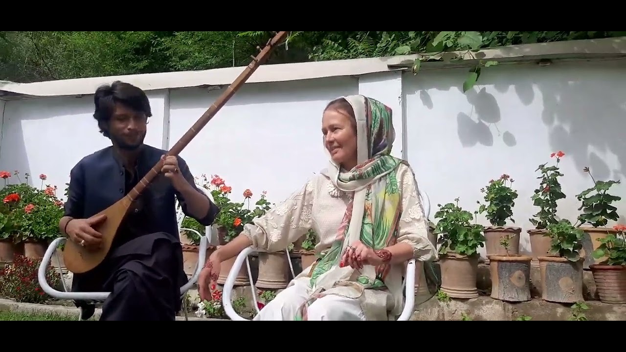 Chitrali saaz /Foreign tourist/chitrali sitar//