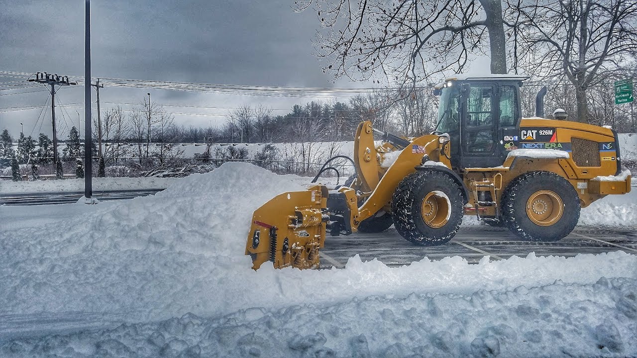 Cat 926M + MetalPless Plowing Entire Site - Timelapse