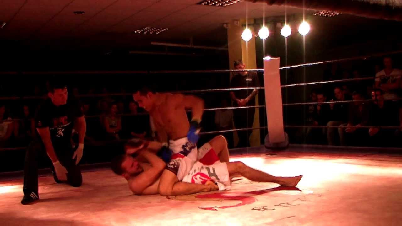 Mak Anatpong Bunrad ( AFC / MKGym ) Vs Steven Bruscoli ( Team Sorel )
