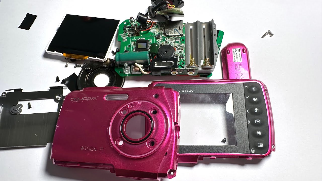 Easypix Aquapix W1024 Teardown
