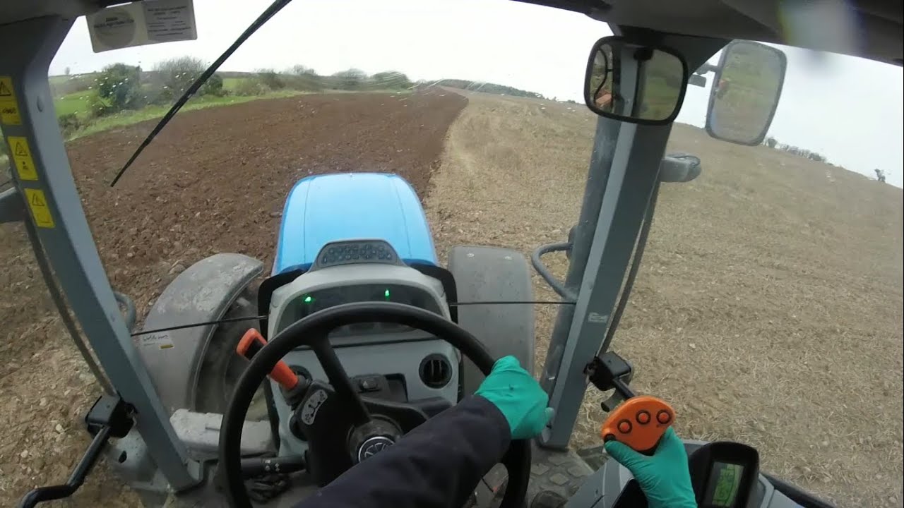 Let's Drive New Holland T 6080 + Plough  * POV Tillage Work *