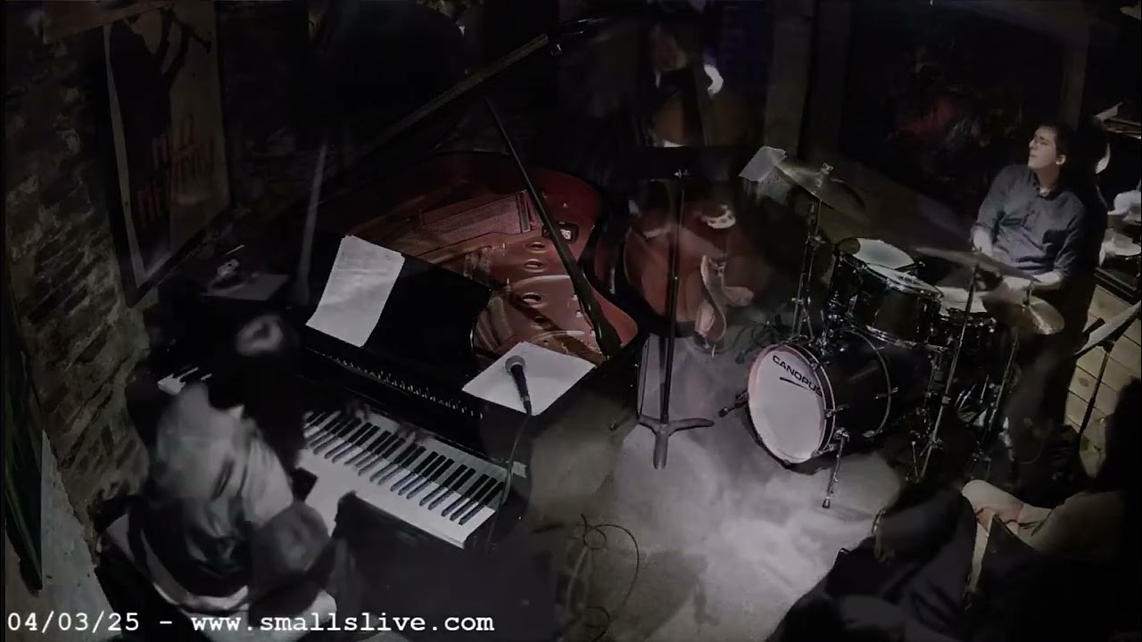 Parisian Thoroughfare (B. Powell) - Dabin Ryu Trio