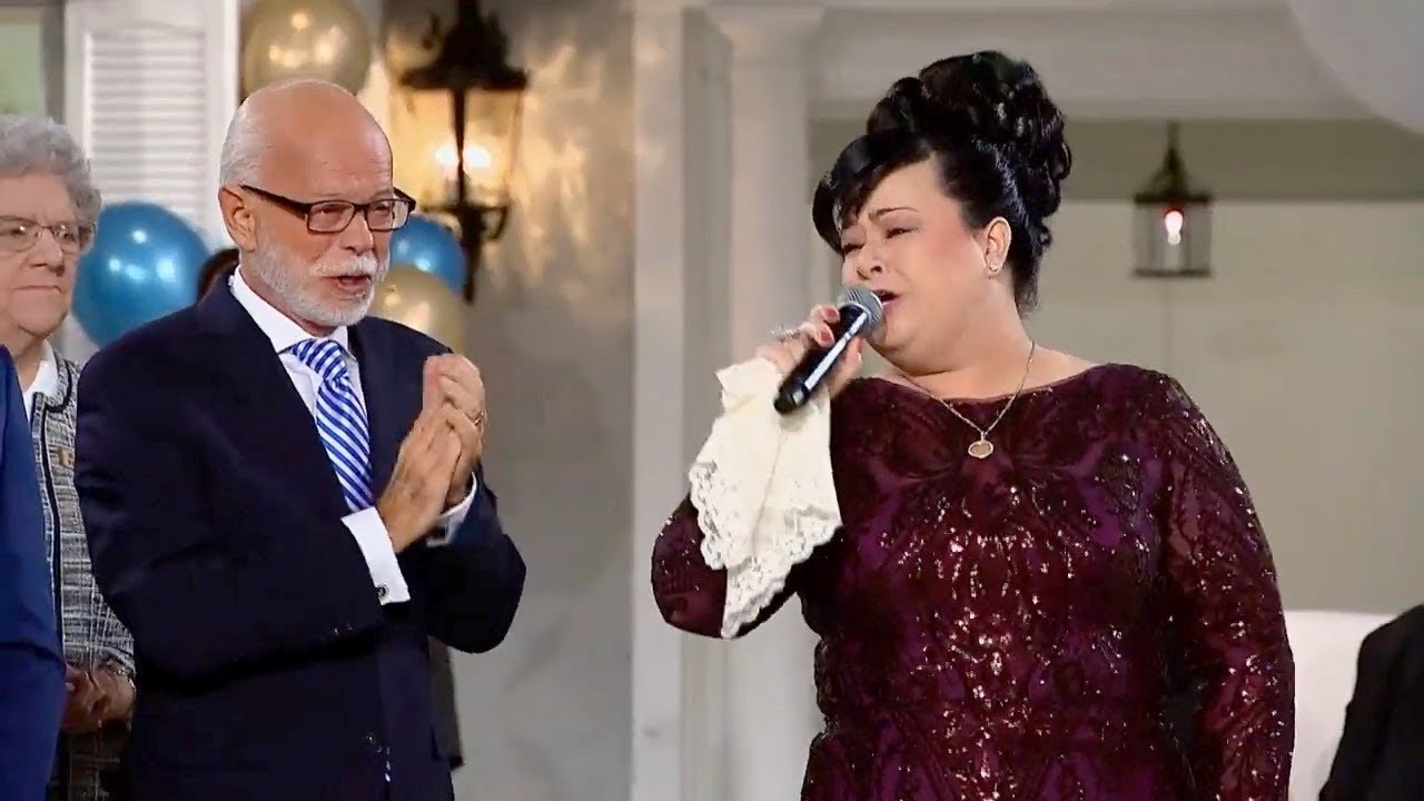Banana Pudding, Birthday Laughs & God Walks the Dark Hills: Tammy Sue Surprises Jim Bakker!