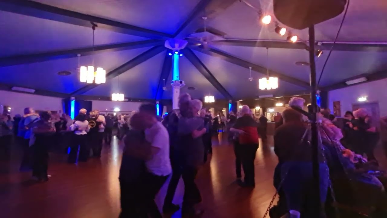 Micke Ahlgrens Hedemora parken 2025-02-02  Video 2