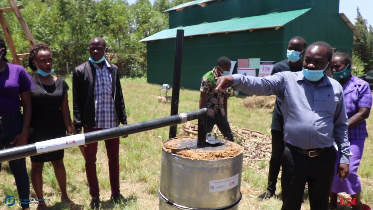 Plastic Waste Management | Pyrolysis Method
