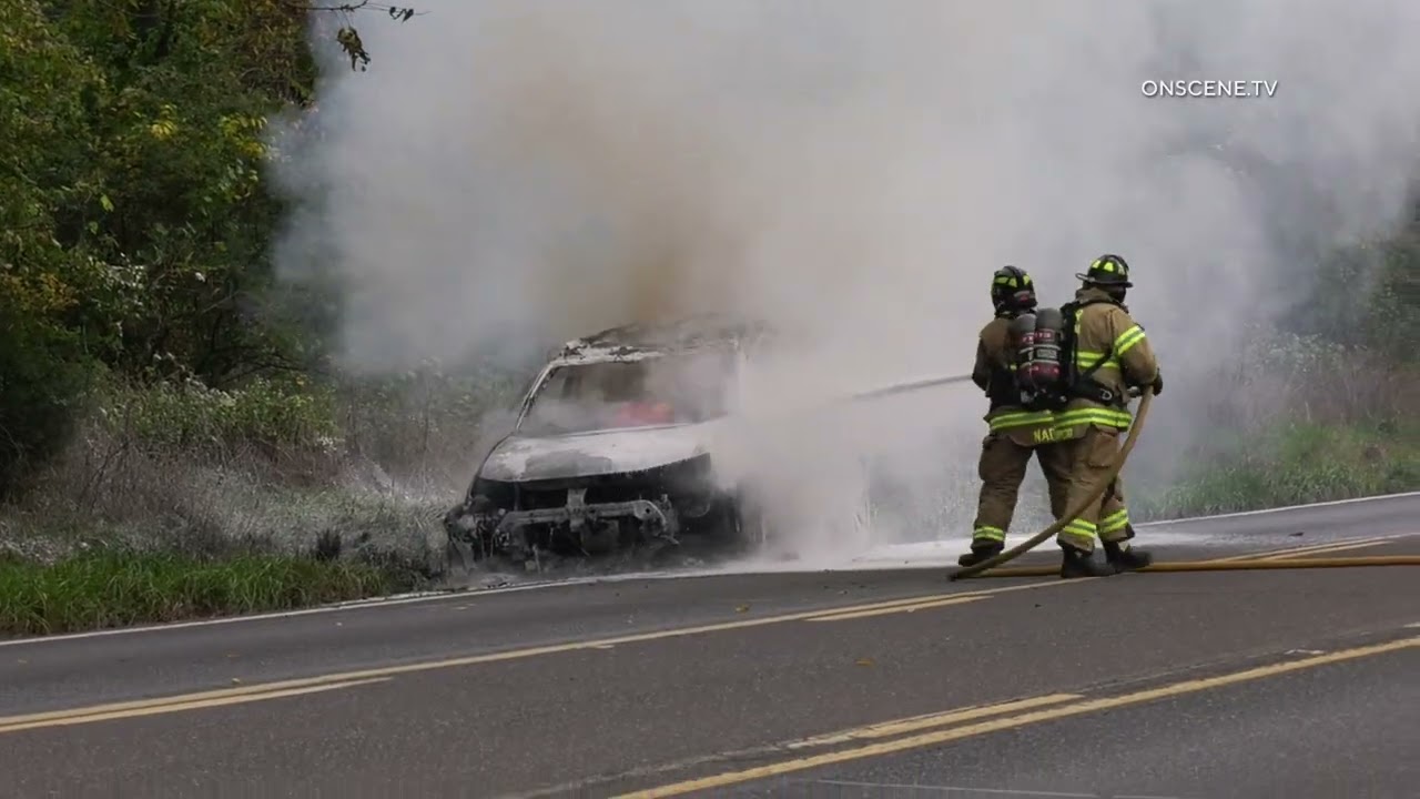 UPPER SAUCON FULLY INVOLVED CAR FIRE SHUTS DOWN 378