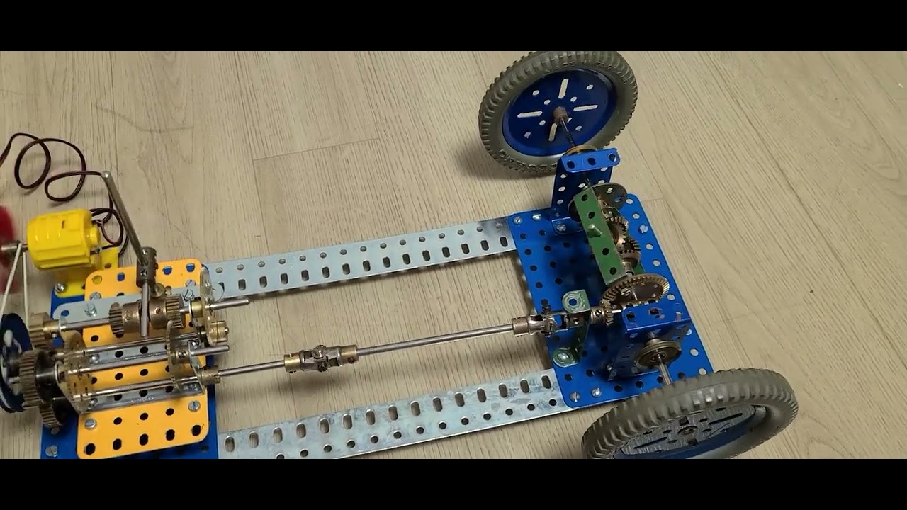 I build Meccano Simple 2-Speed Gear Box Model(use keyway axle)