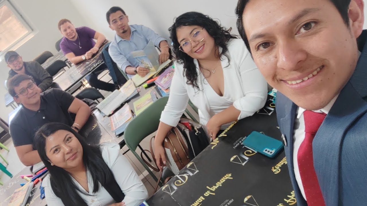 Clase de derecho constitucional, comisiones de postulacion y requisitos de algunos funcionarios