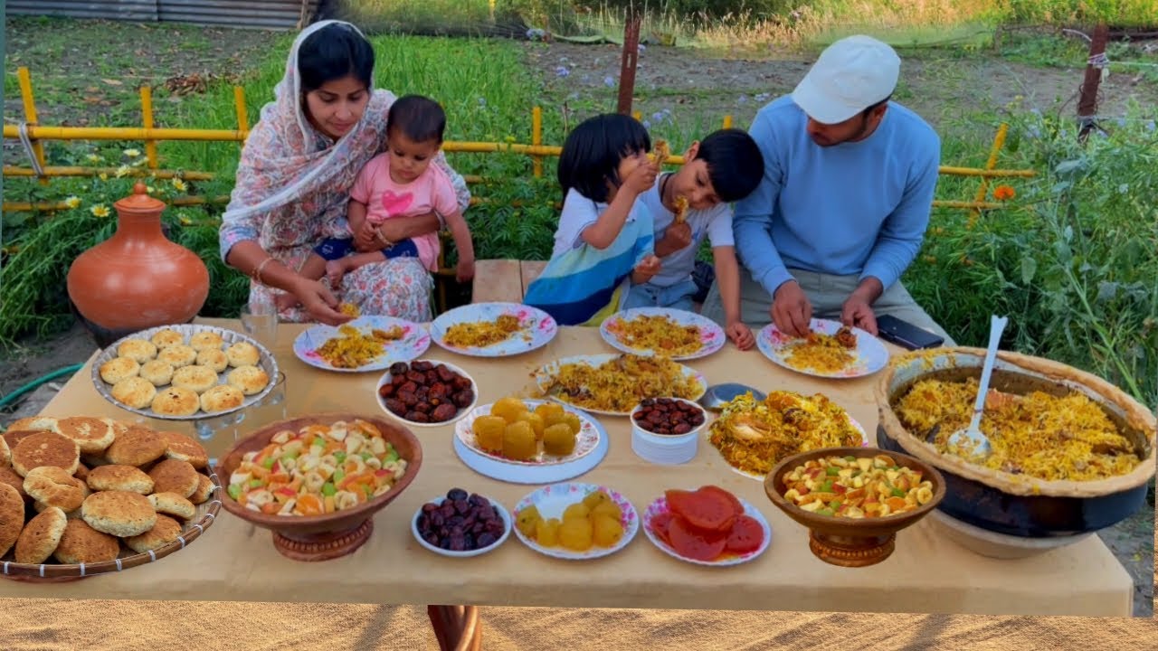 Village LIVING IFTAR: CHICKEN BIRIYANI and Traditional CHAI BREAD for Sehri Chai Bake in Mud Ovon lI