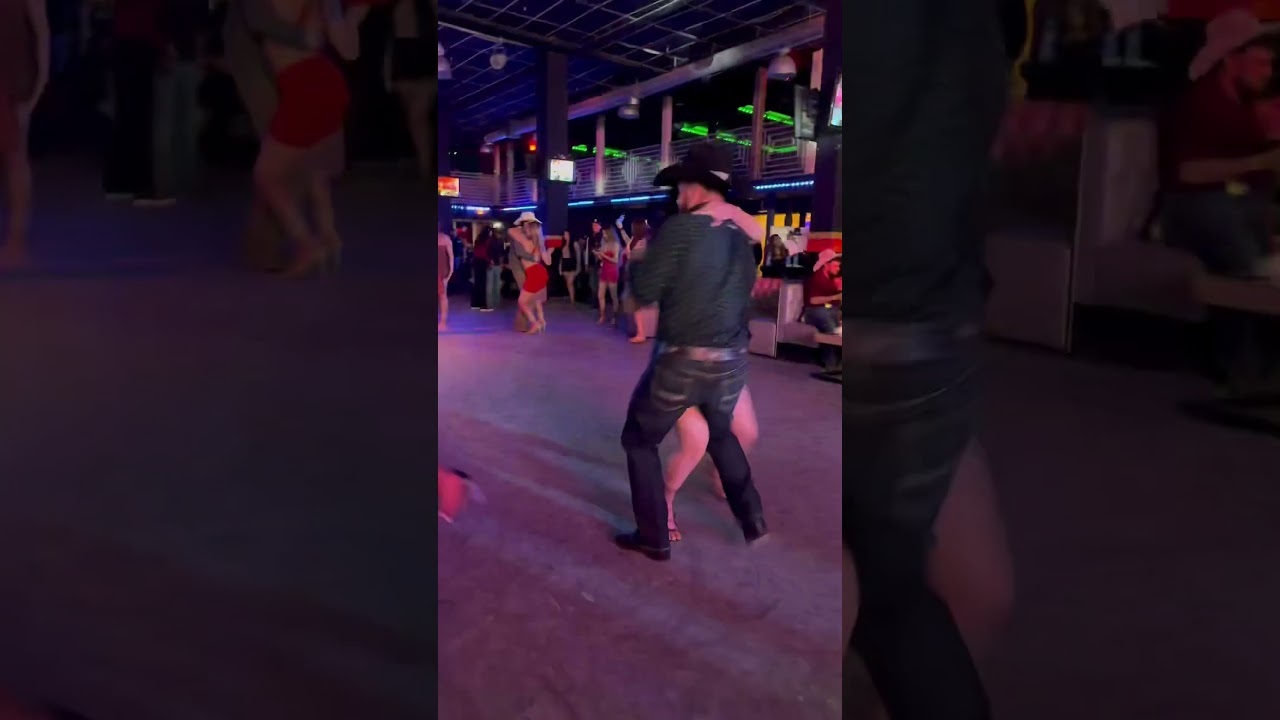 #regionalmexican #amigos #mexicandancemoves  #rancho #nortenasconsax #californialove