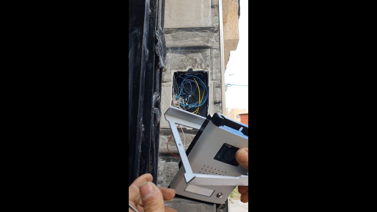 До мелочей можно установить домофон