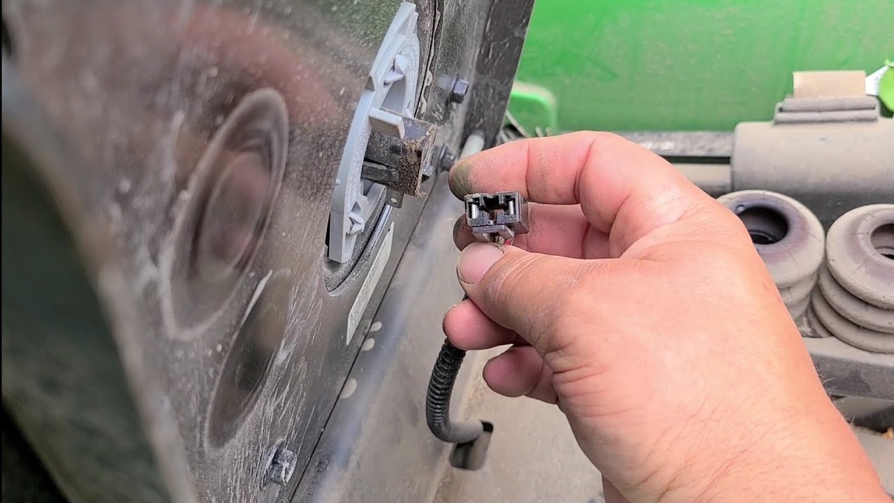 Обход переключателя сиденья John Deere