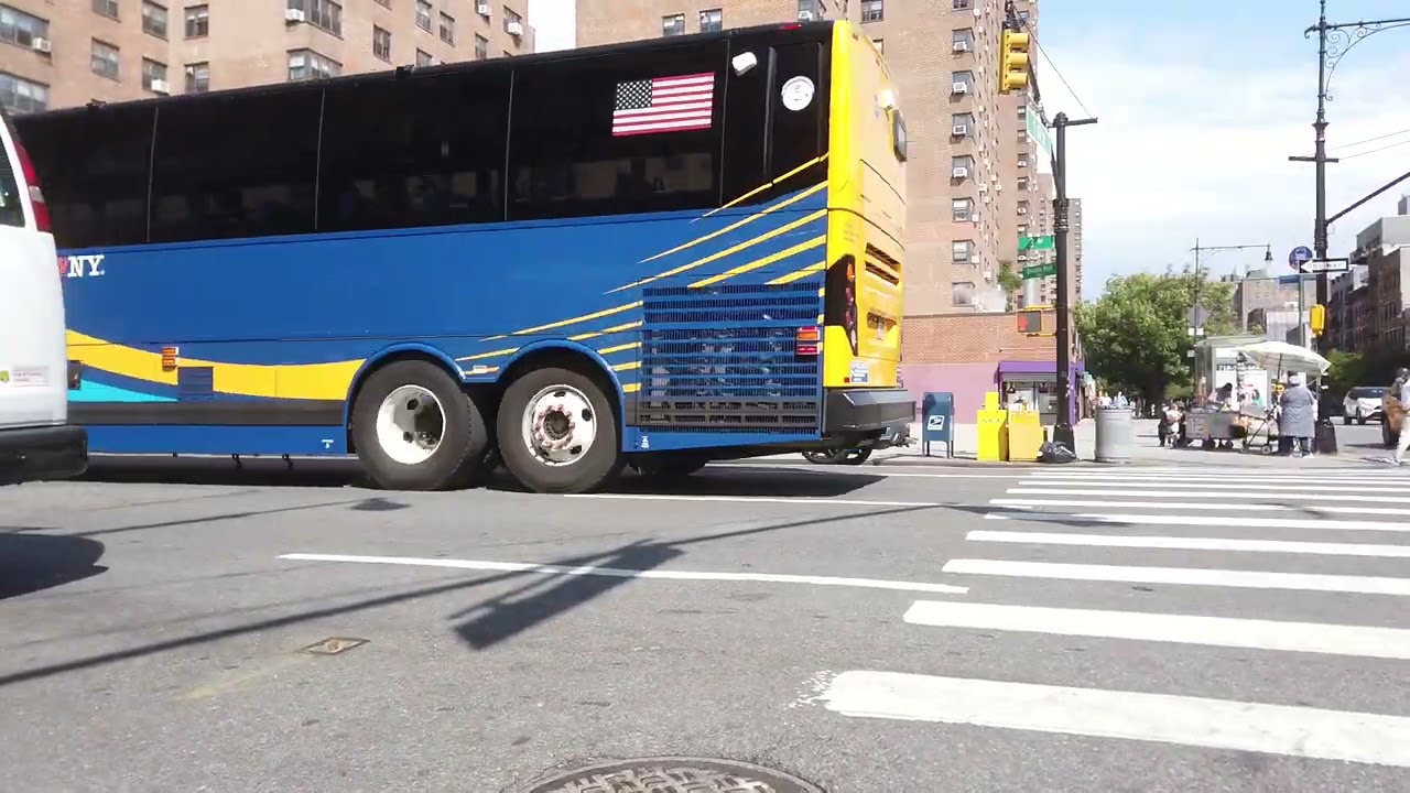 E 106TH ST. MANHATTAN THE END OF ROMANCE, Walking New York City