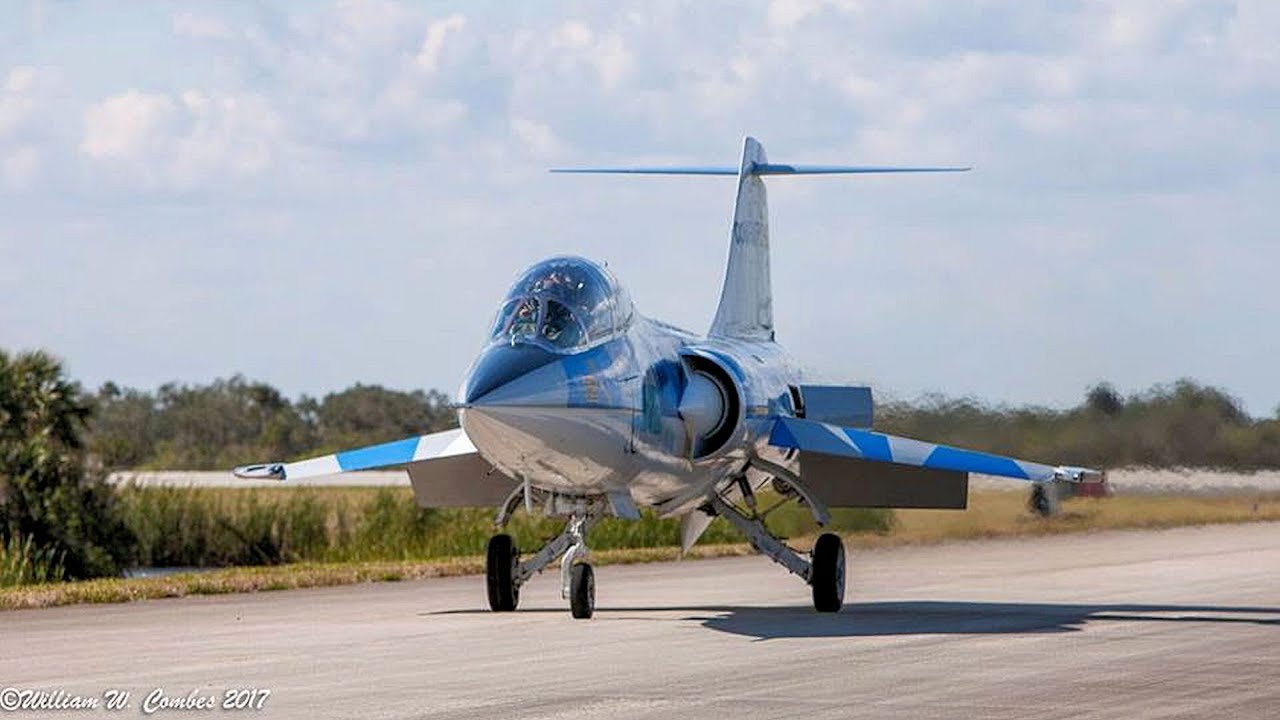F-104 flight at the Shuttle Runway