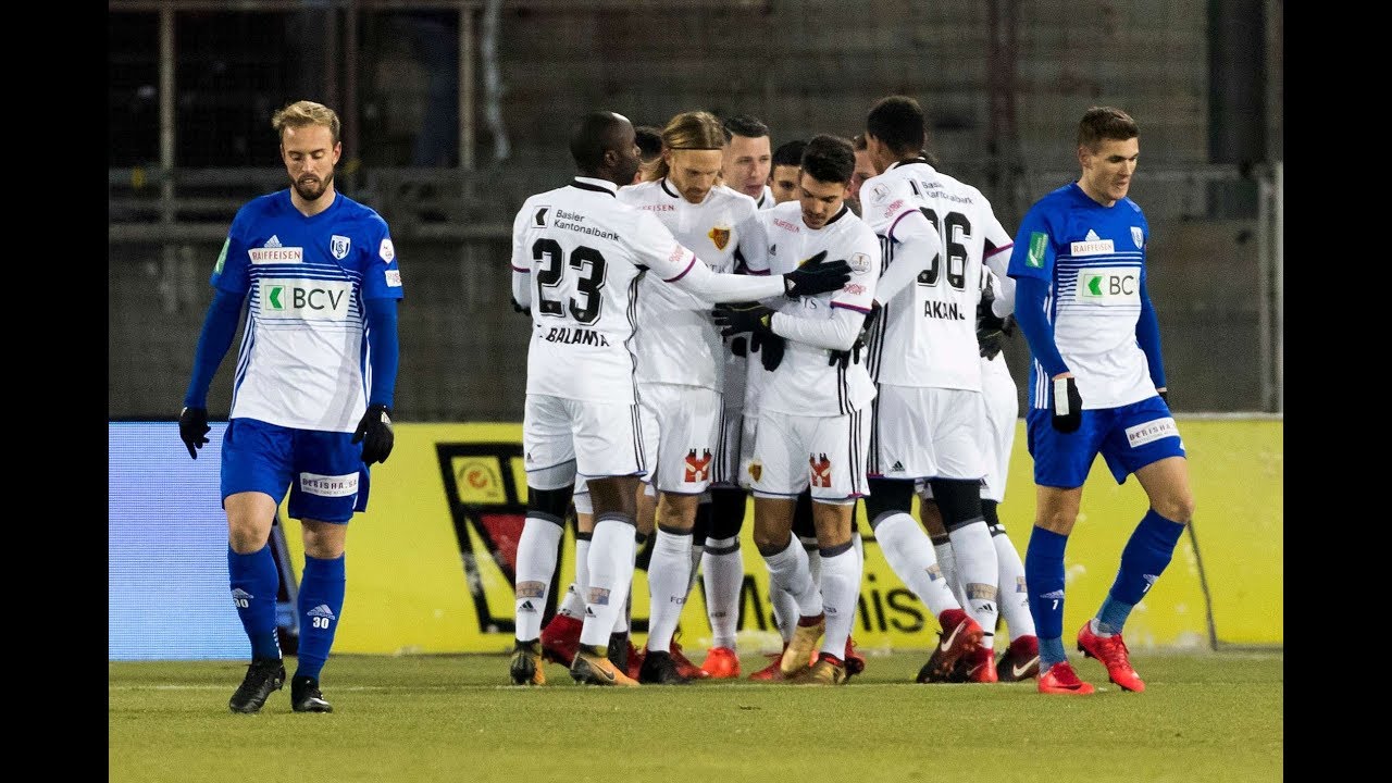 FC Lausanne vs. FC Basel (1:4) Raiffeisen Super League 17. Runde (02.12.2017)