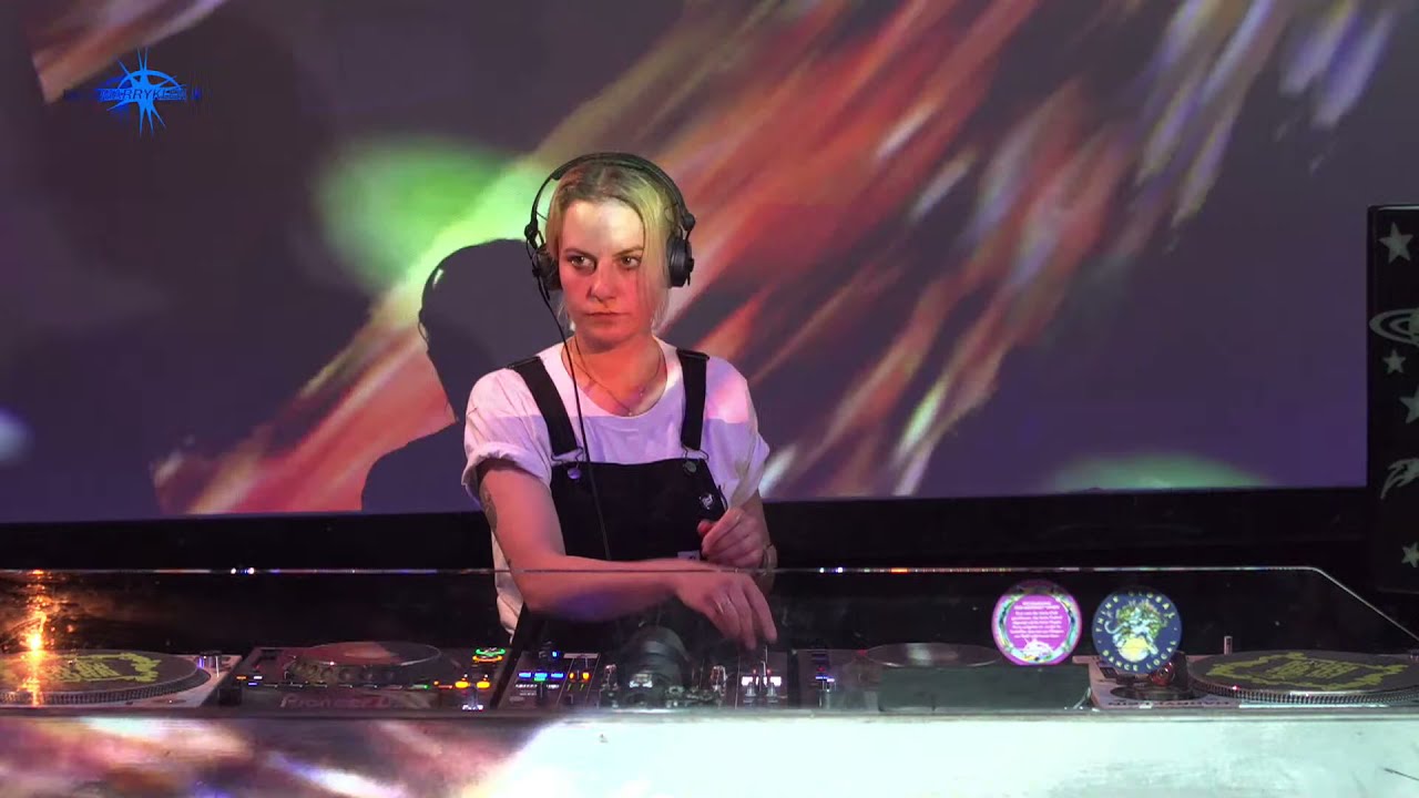 Karlo Kurbel & VJ Berta Yamini | Marry Klein Livestream | “New in the Scene” | Day 16