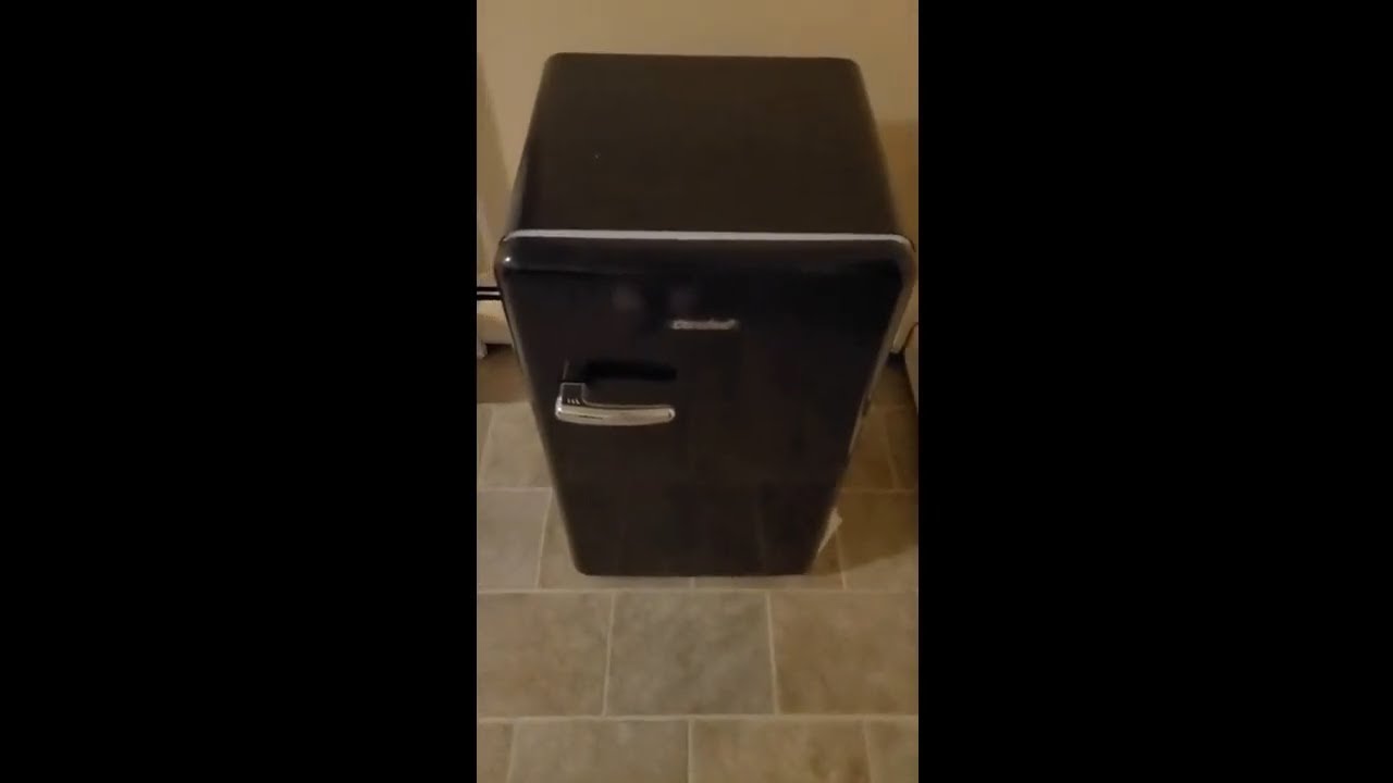 COMFEE 1.6 C.Ft Portable Refrigerator Review & Instructions | Top Mini Fridge