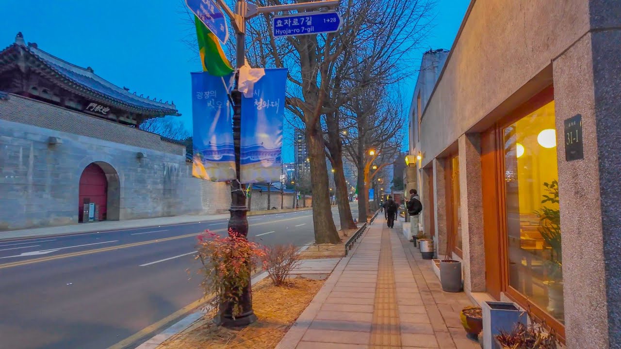 Seoul Walking Tour 🇰🇷 | Hidden Alleyways Near Gyeongbokgung Palace (Real Korea 4K)