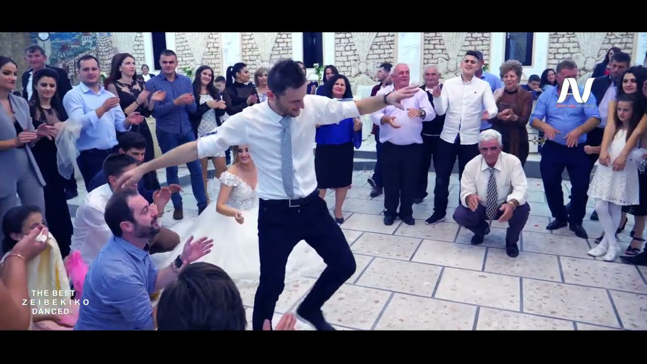 ZEIBEKIKO DANCE IN WEDDING (3 video)