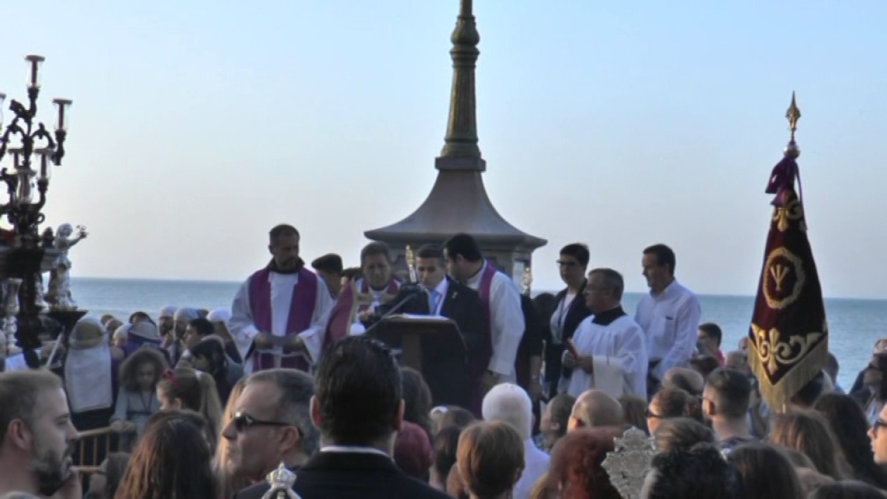 Procesión Cristo de las Misericordias 1 de noviembre de 2016. Chipiona.