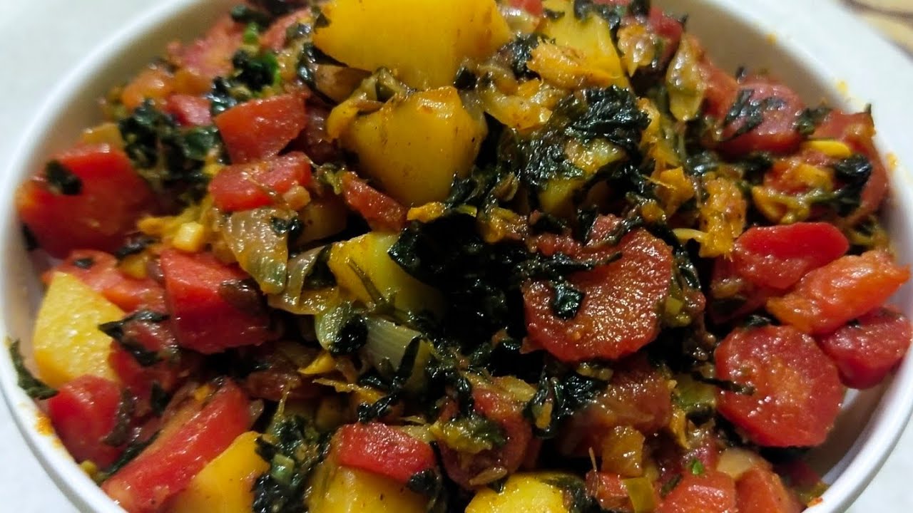 Aloo Methi Gajar Ki Bahut Hi Swadisht Sabji ❣️ Winter Special Recipe ❣️ Bkkohliskitchen ❣️