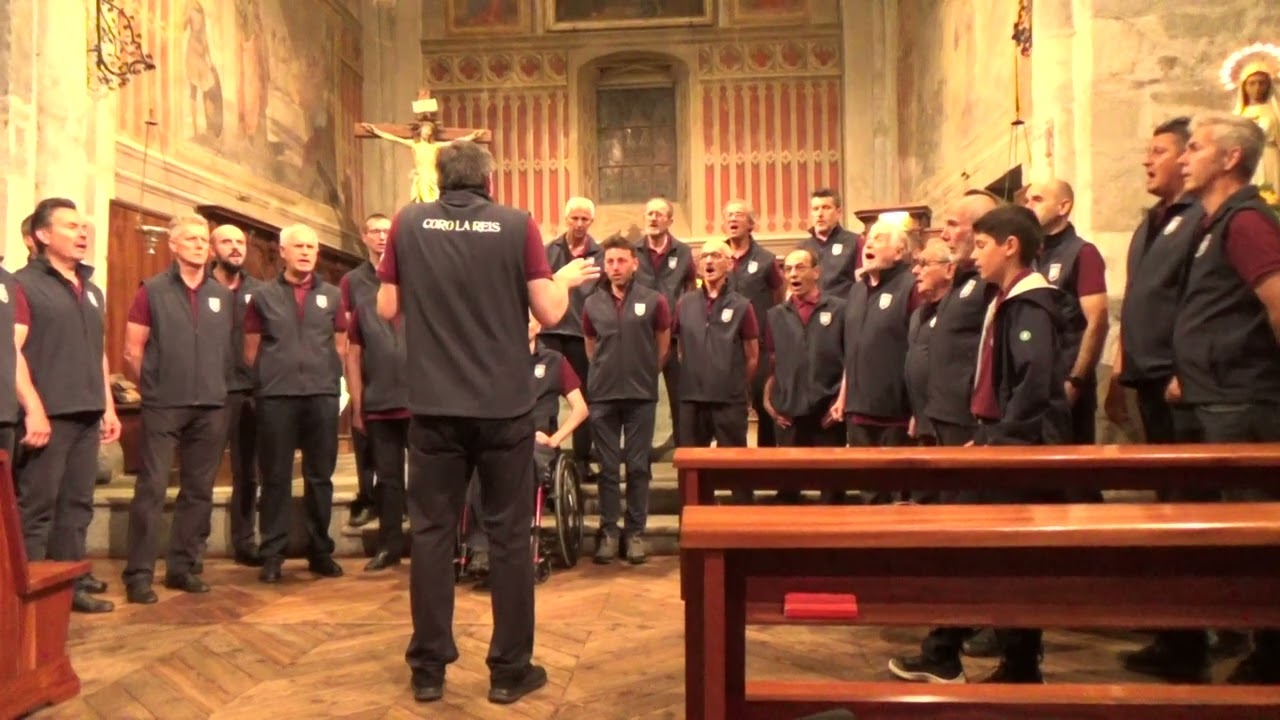 Gruppo Corale la Reis di San Damiano Macra (CN)    Canta 