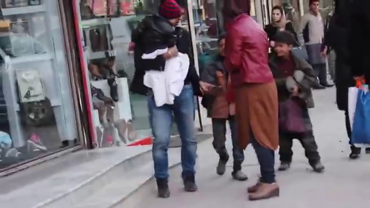 Dropping The Wallet in Kabul  Afghanistan [Social Experiment]