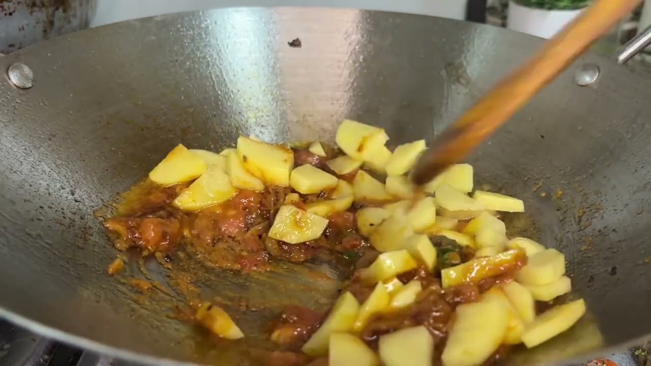  Healthy Aloo Methi Sabzi | Quick Indian Veg Recipe