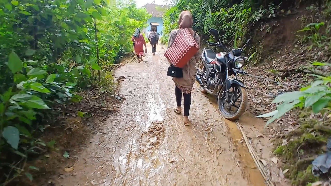 PENGORBANAN RASA PERSAUDARAAN