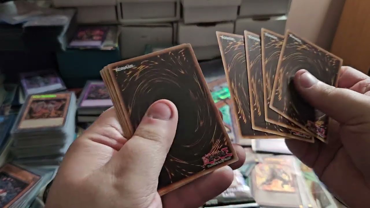 Yugioh opening a legendary collection kaiba part 1 and a retro pack 2 mini box