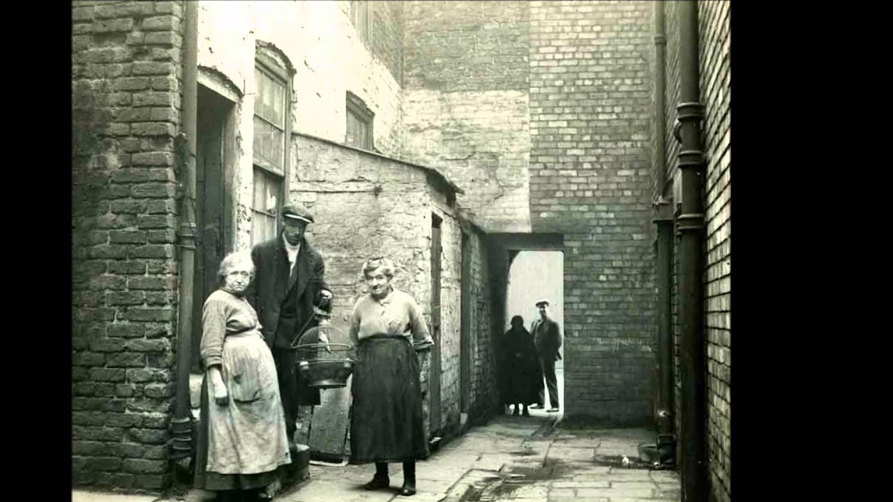 Barefoot Liverpool, poor and poverty