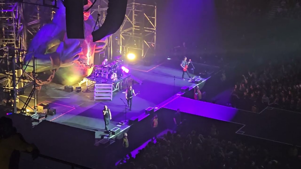 Dusturbed Manchester Arena
