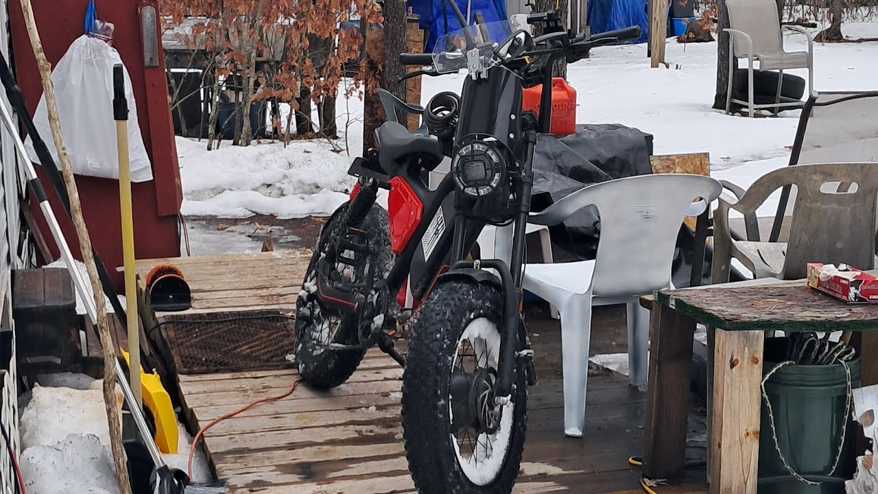 Жизнь в автодоме вне цивилизации! Поездка на электровелосипеде к мусорному баку 🗑! #мичиган #жизн...