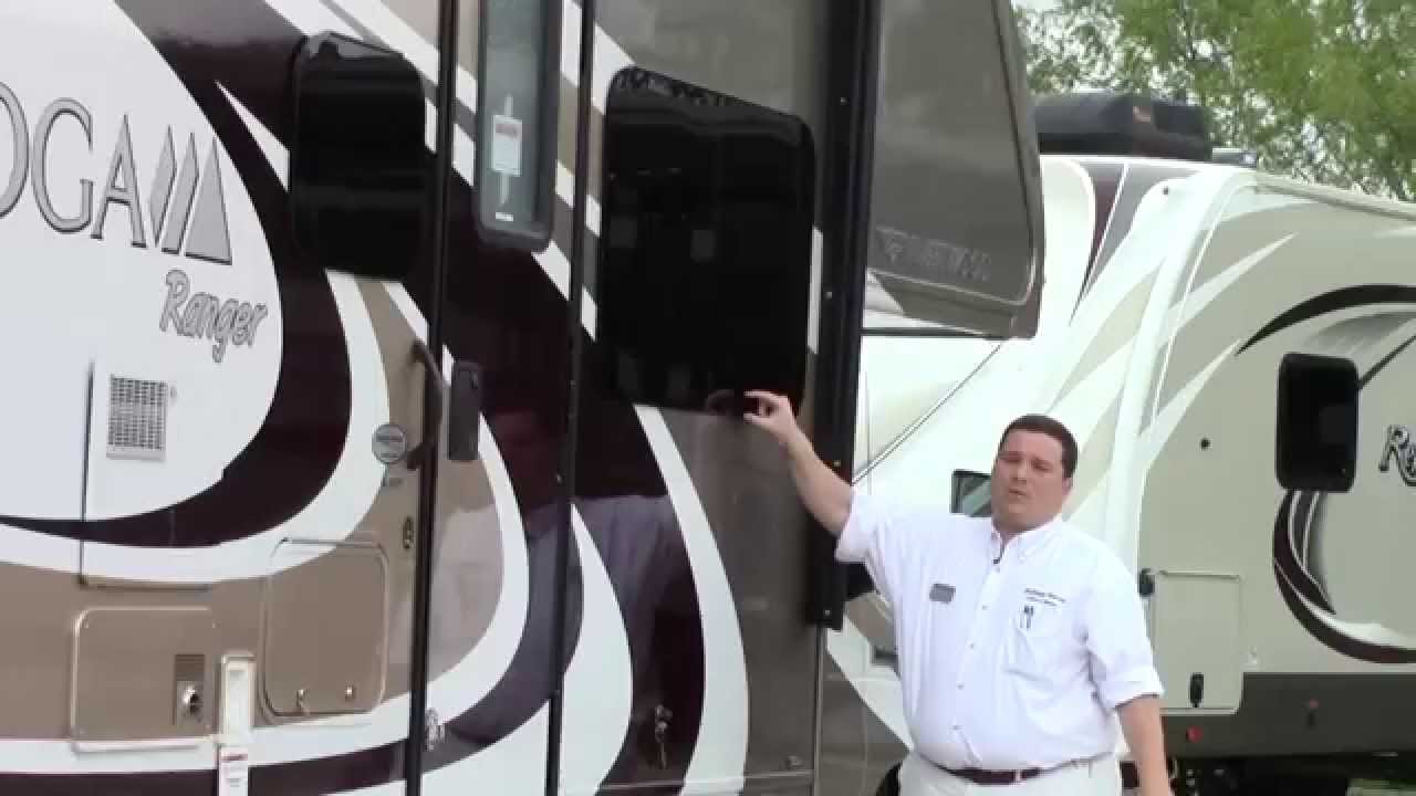 New 2015 Fleetwood Tioga Ranger 31M Class C Motorhome - Holiday World of Houston in Katy, Texas