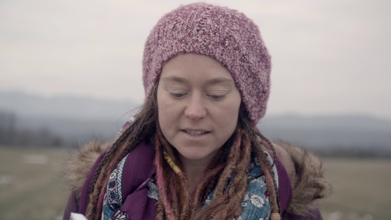 Le sablier - Lecture d'extrait par Edith Blais