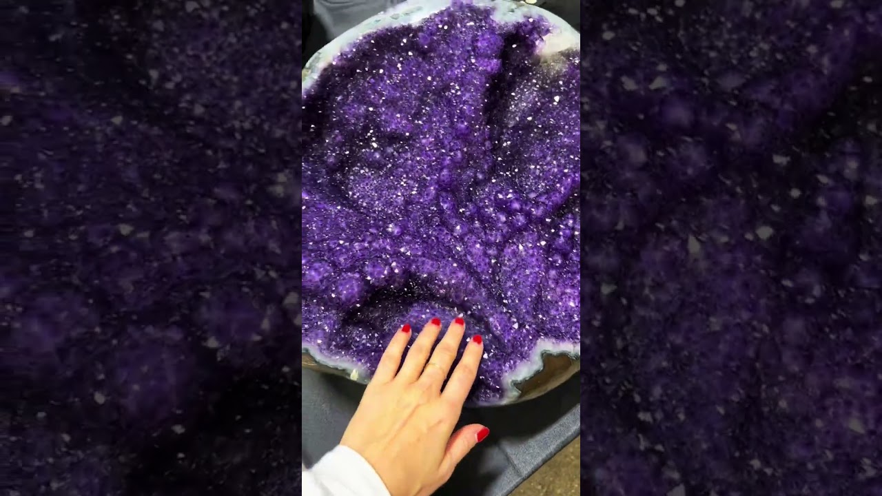 Imcredible amethyst crystals 😍 #crystalsdotcom #toolsforeverydaymagic #homedecor #amethyst #purplecr